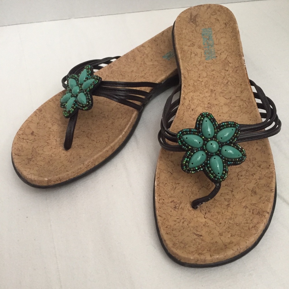 ❌SOLD❌Kenneth Cole ‘Glam In Bloom’ Sandals 9.5M - Picture 2 of 8